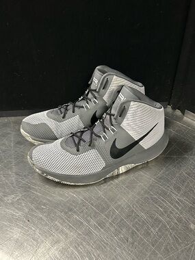 Nike Air Precision Size 10.5 Men